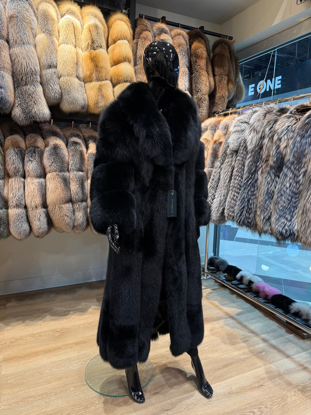 Luxury Black Fox Fur Coat – 130 cm | Premium Real Fox Fur | Full Length