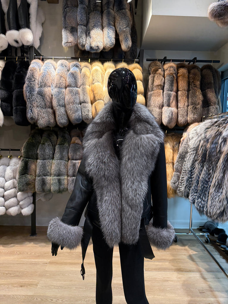 Silver Frost Fox Fur & Shearling Leather Belted Jacket – Luxury Design