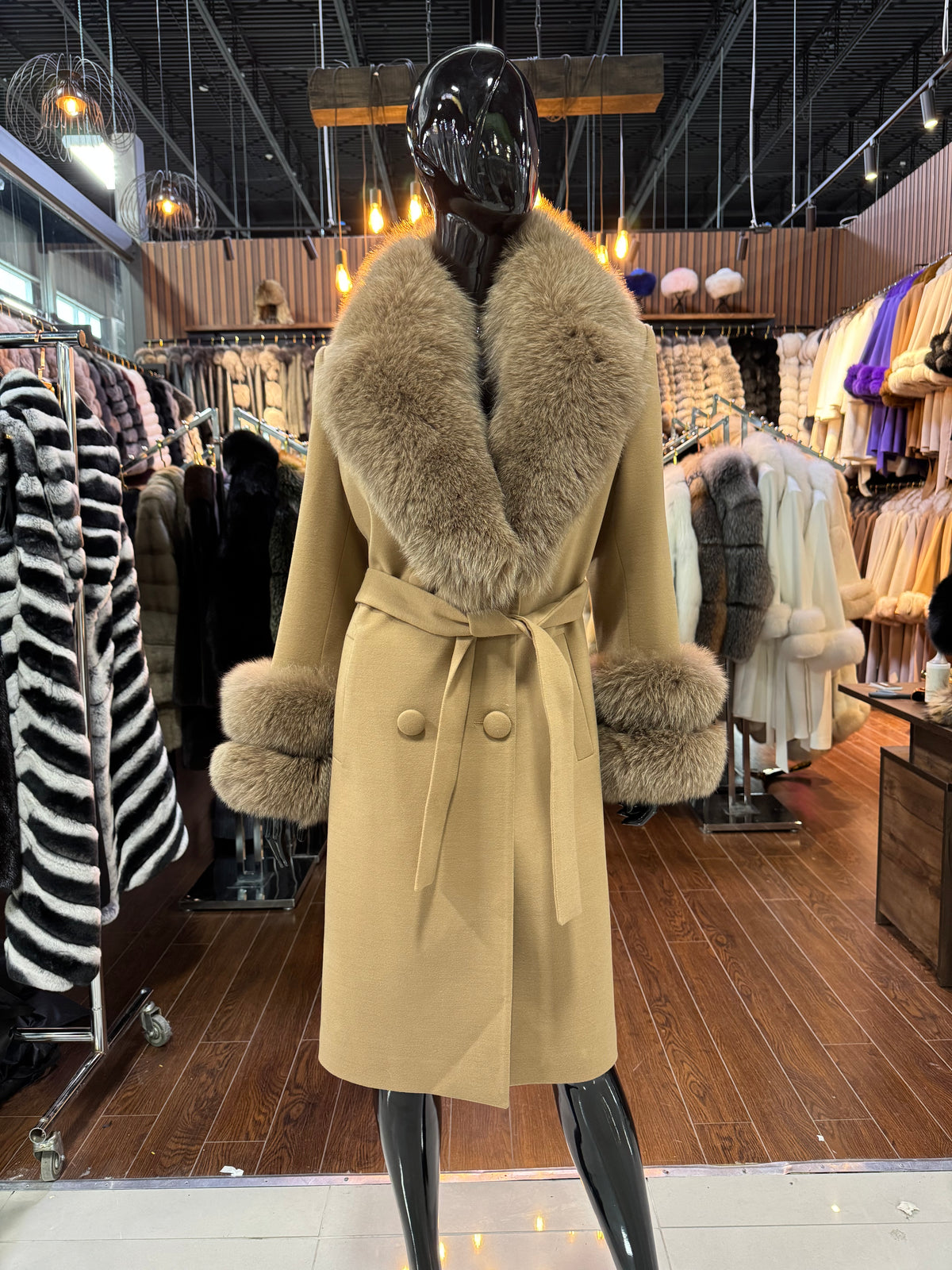 Brown Cashmere & Fox Fur Coat with Buttons & Belt – Luxury Women’s Jacket