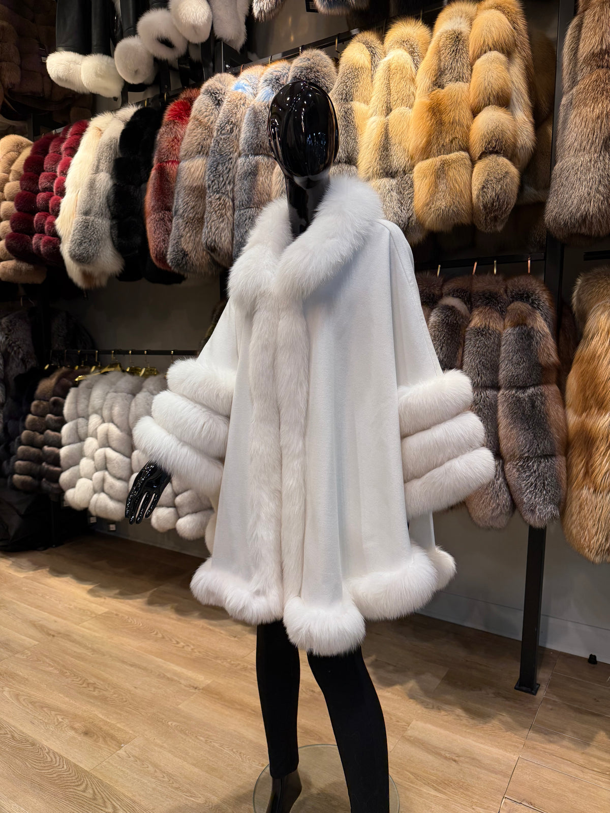 White Fox Fur & Cashmere Poncho – Luxury Real Fur Cape, Elegant Winter Wrap