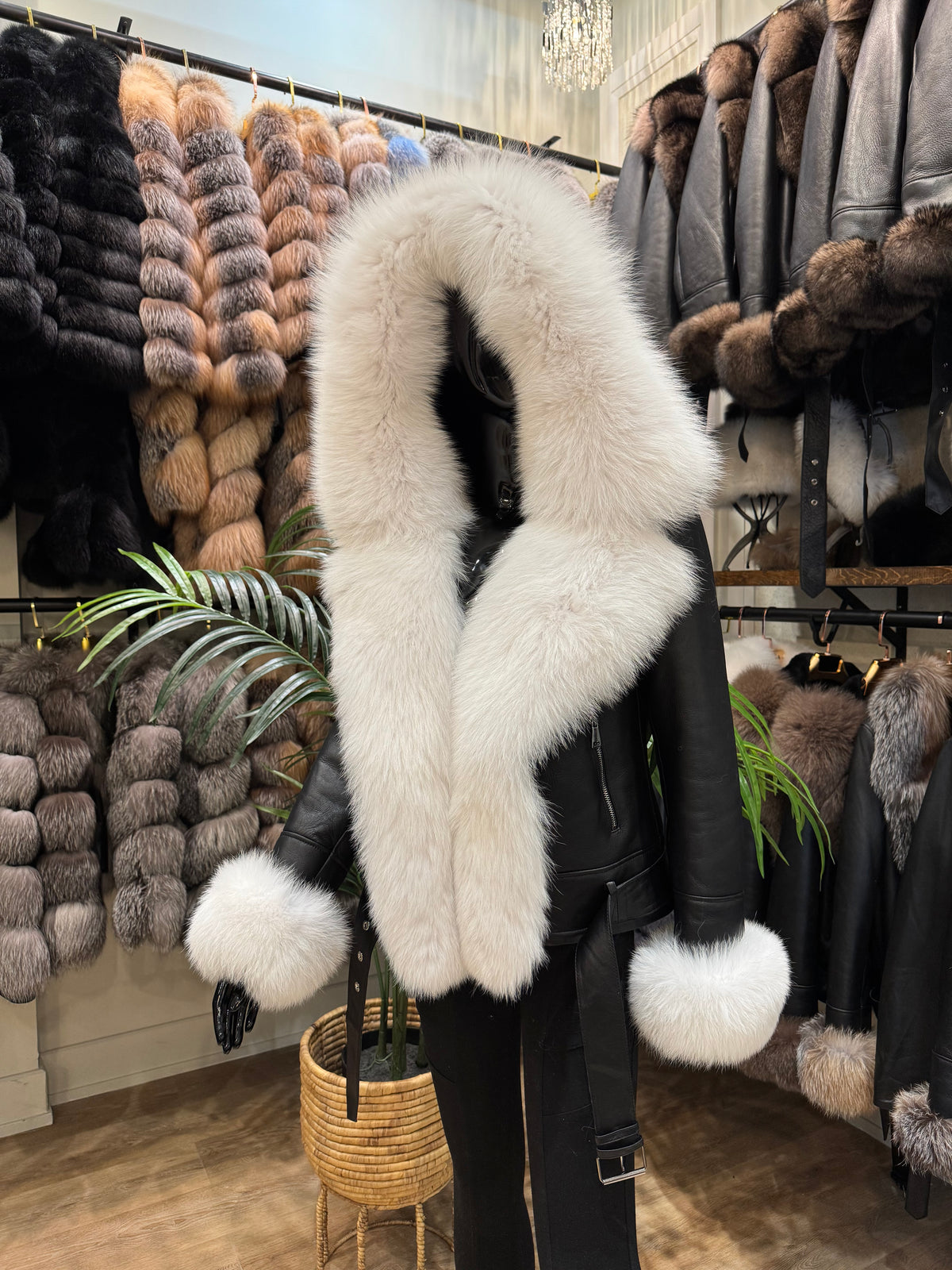 White Fox Fur & Shearling Leather Jacket – Luxury Winter Jacket