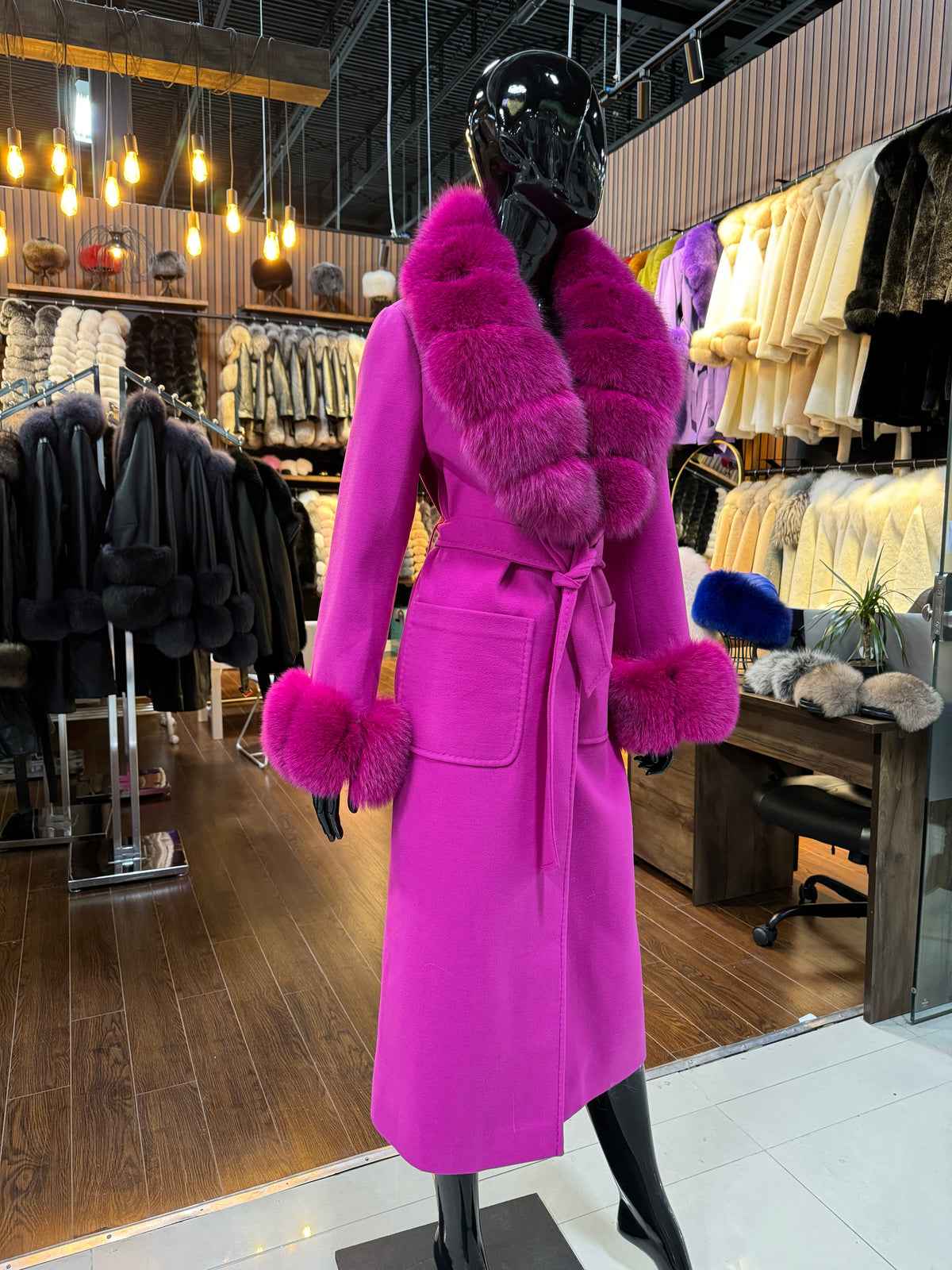 Pink Fox Fur & Cashmere Coat – Luxury Women’s Winter Overcoat