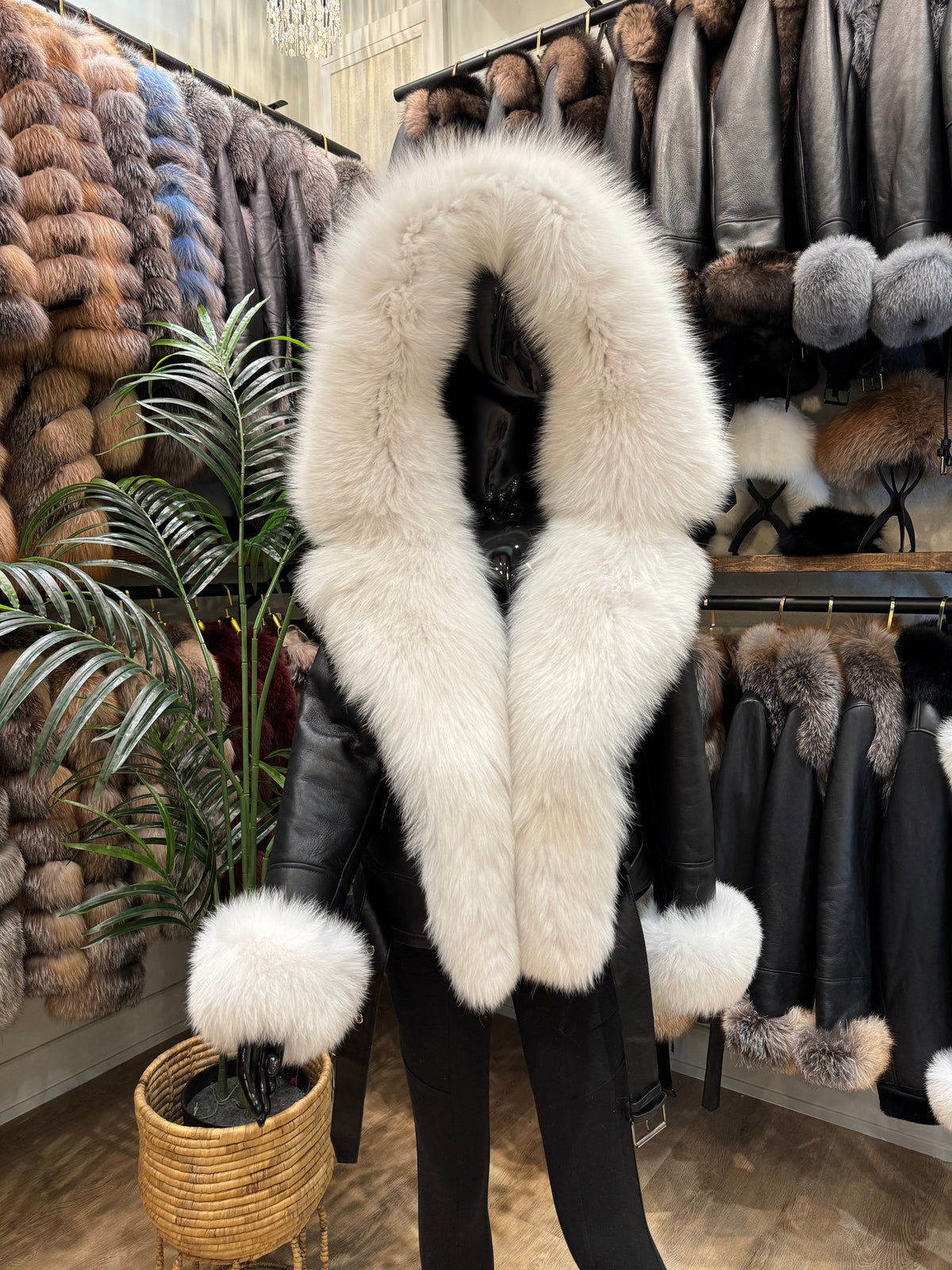 White Fox Fur & Shearling Leather Jacket – Luxury Winter Jacket