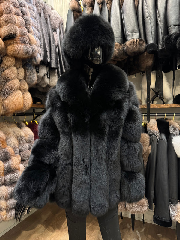 Black Fox Fur Jacket – Timeless Luxury & Elegance