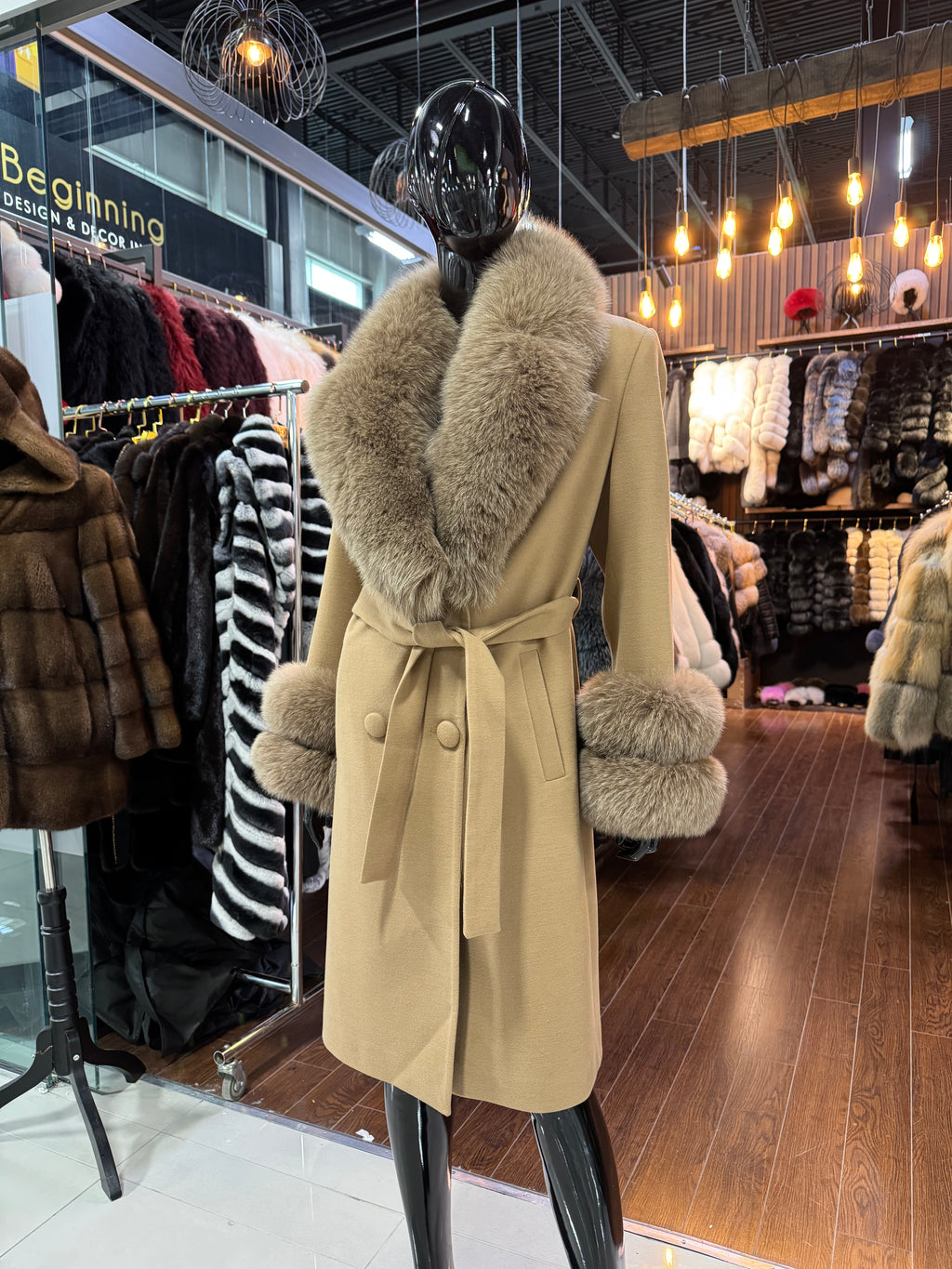 Brown Cashmere & Fox Fur Coat with Buttons & Belt – Luxury Women’s Jacket