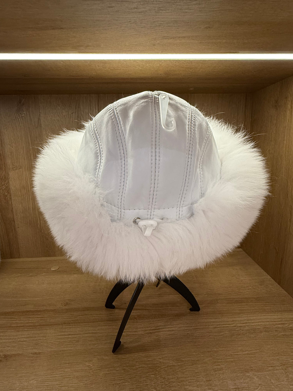 White Fox Fur & Genuine Leather Luxury Hat