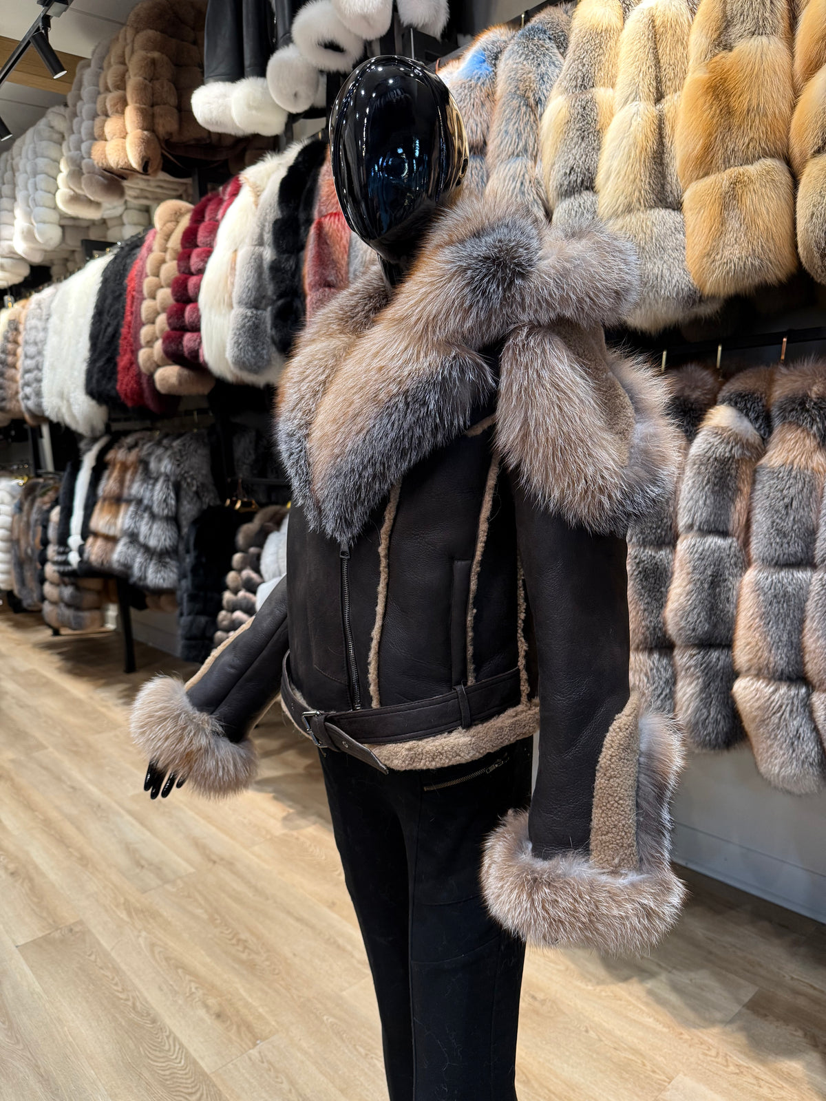 Luxury Genuine Leather & Fox Fur Jacket – Fur-Lined with Detachable Hood | 2-in-1 Design