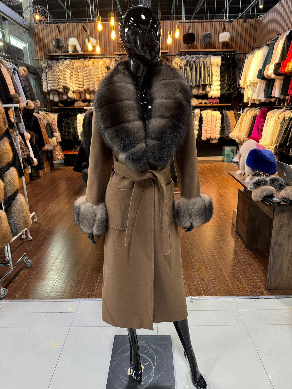 Brown Fox Fur & Cashmere Coat with Belt – Luxury Women’s Winter Overcoat