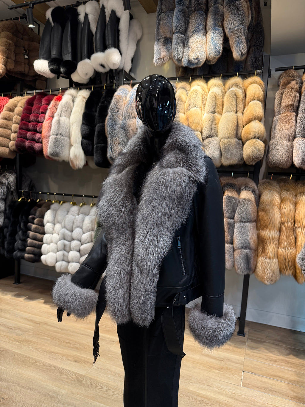 Silver Frost Fox Fur & Shearling Leather Belted Jacket – Luxury Design