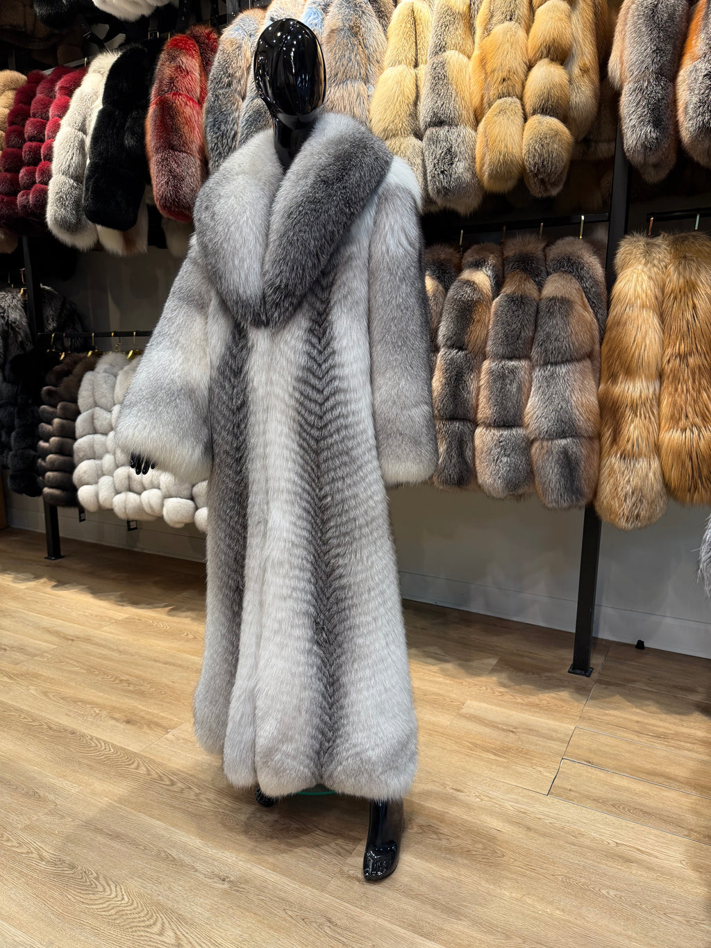 Natural Frost Fox Fur Long Coat – 130 cm Full-Length Luxury Women’s Winter Coat