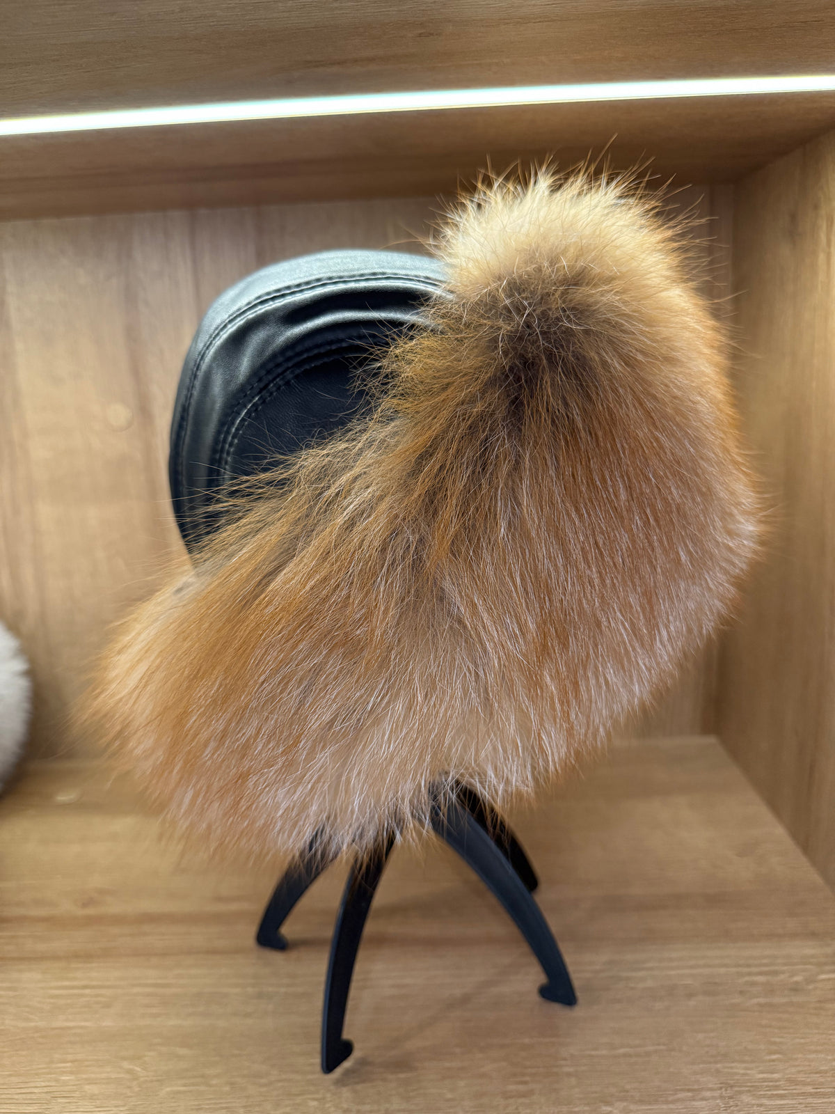 Natural Fox Fur & Genuine Leather Luxury Hat