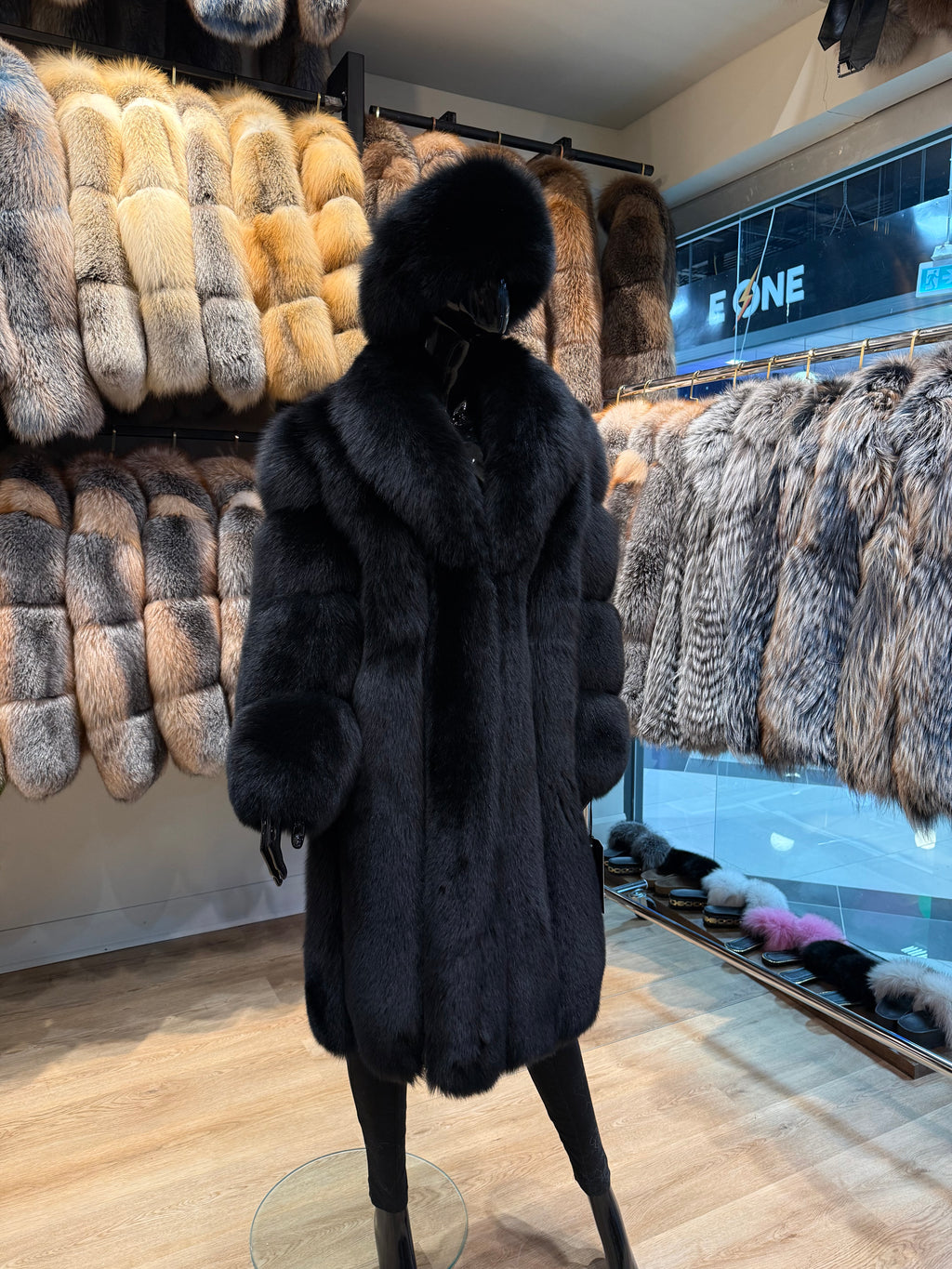 Luxury Black Fox Fur Coat – Premium Quality