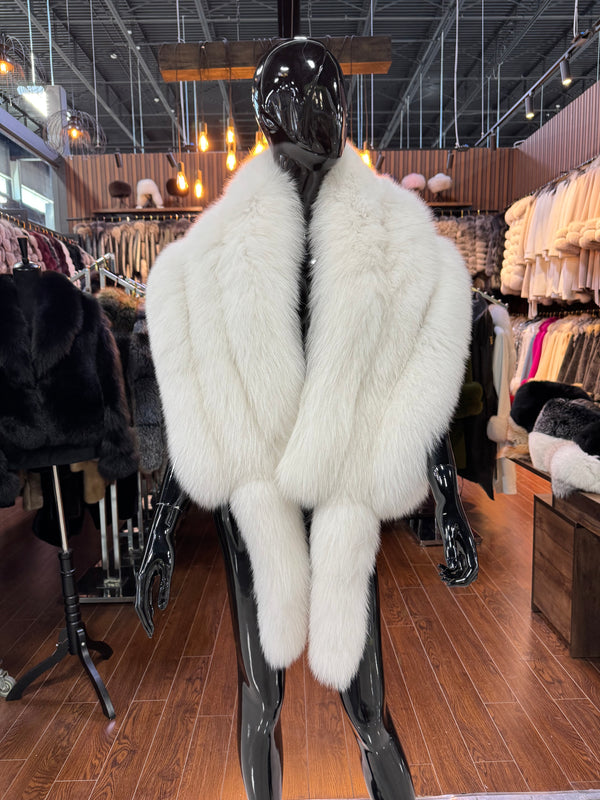 Luxury White Fox Fur Shawl – 100% Real, Elegant