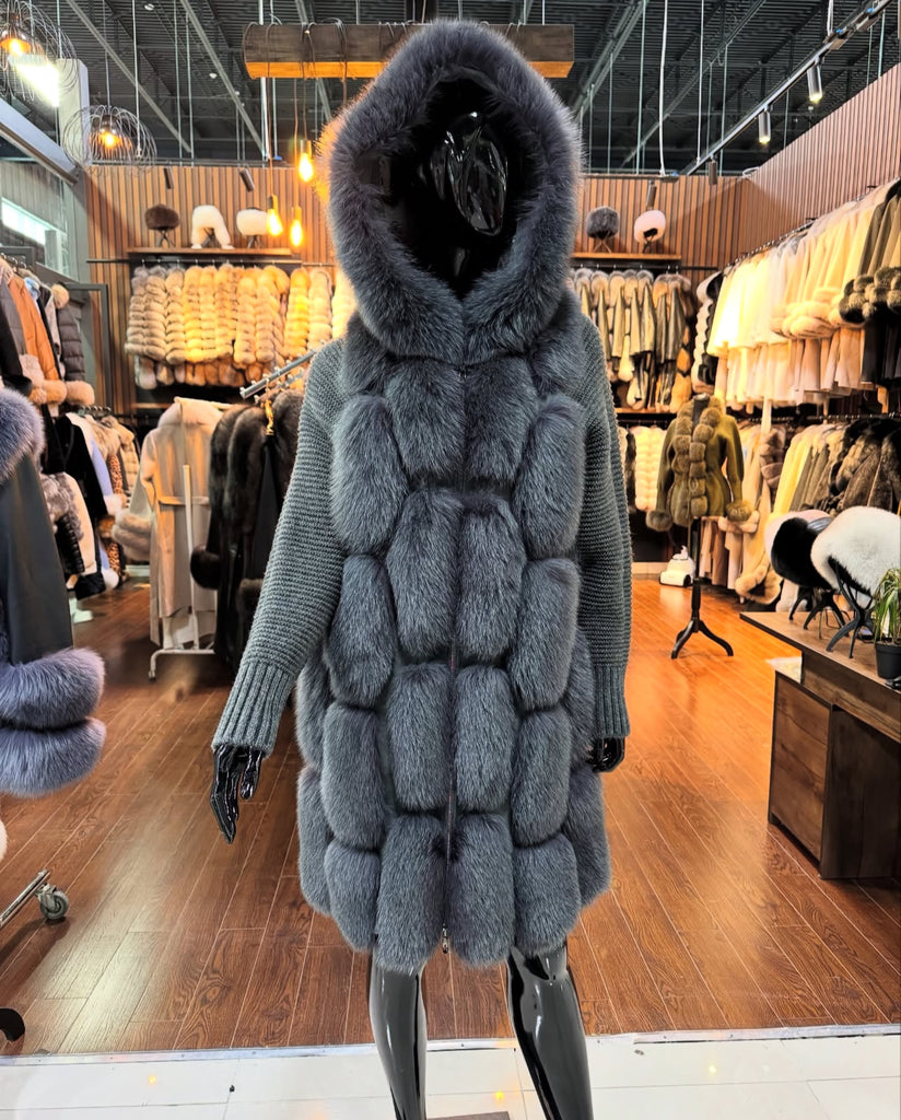 Gray Fox Fur Jacket with Knit Sleeves – Real Fur, Lightweight & Stylish