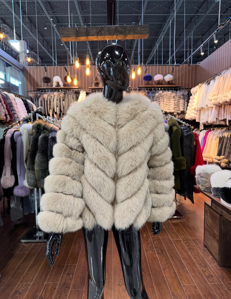 Brown Fox Fur Coat for Women – Luxury Warm Winter Jacket