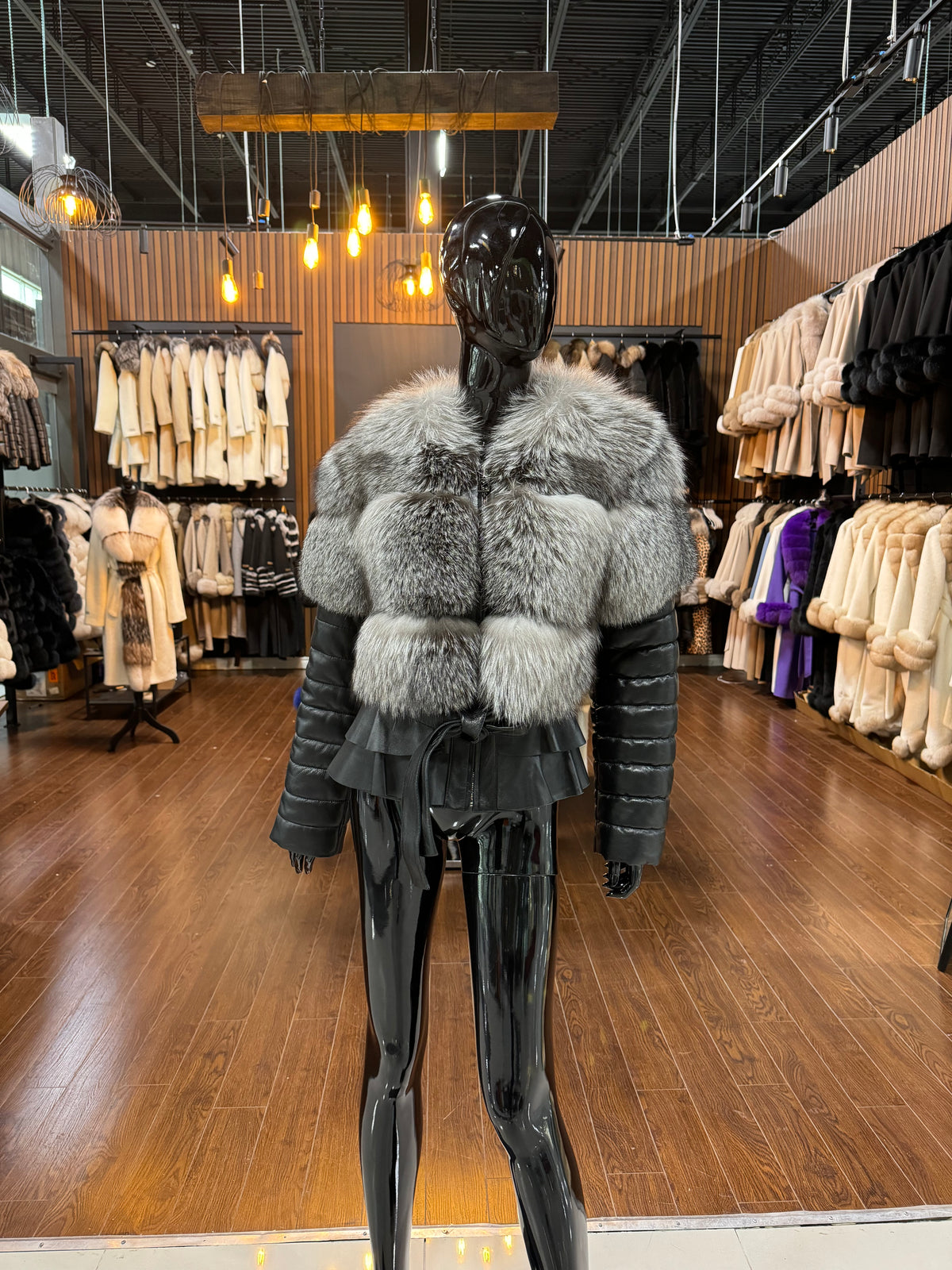 Silver Fox Fur & Genuine Leather Jacket – Luxury Designer Women’s Coat