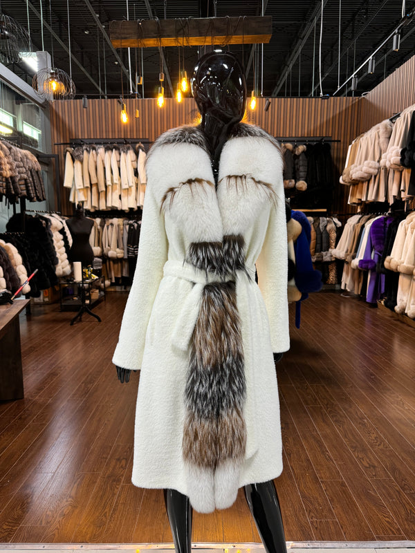 White Alcantara & Fox Fur Coat for Women – Luxury Warm Winter Jacket