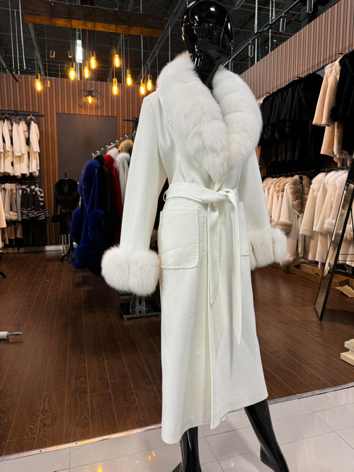 White Cashmere & Fox Fur Coat for Women – Luxury Winter Jacket