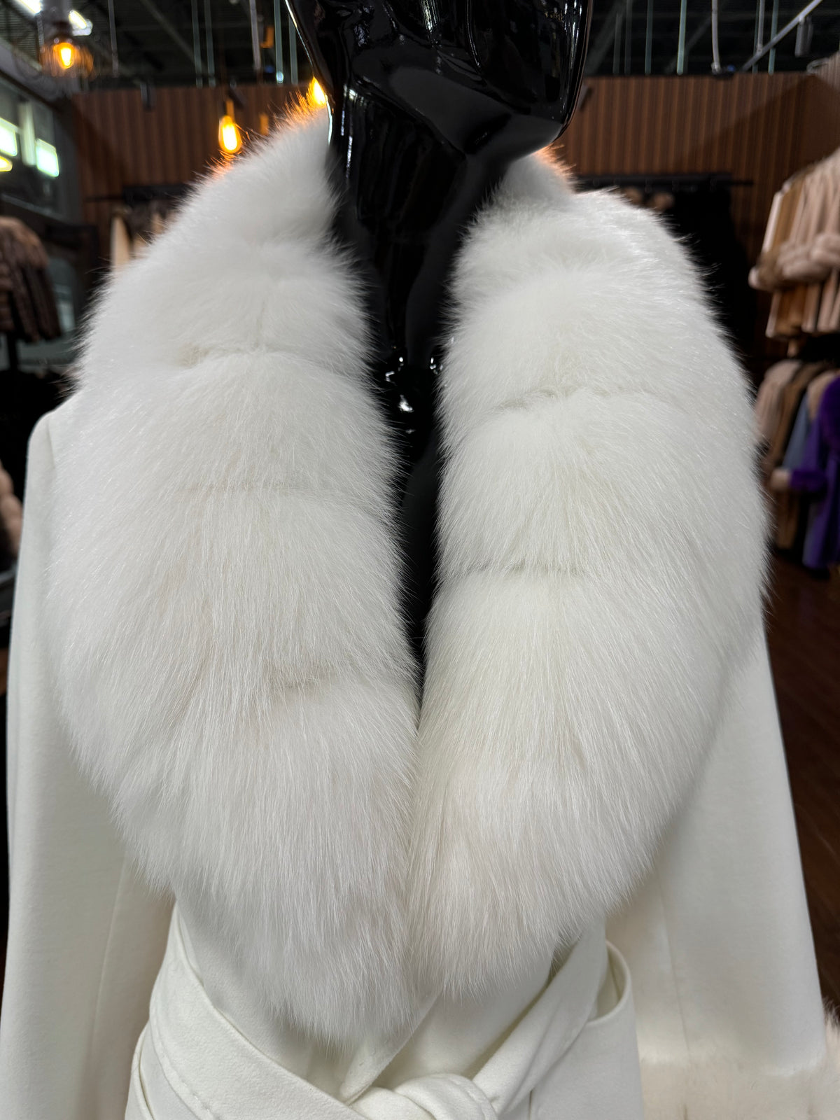 White Cashmere & Fox Fur Coat for Women – Luxury Winter Jacket
