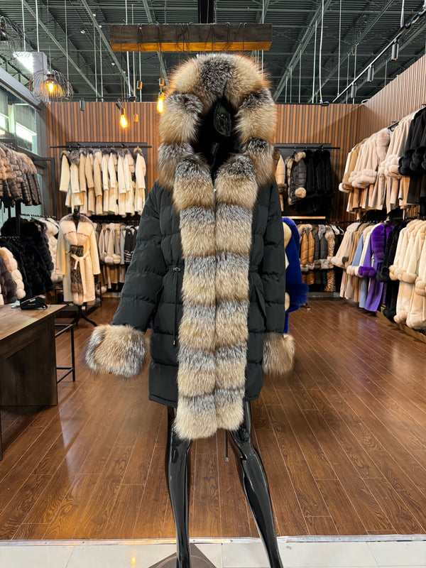 Black Hooded Puff Coat with Front Fox Fur – Luxury Winter Down Jacket