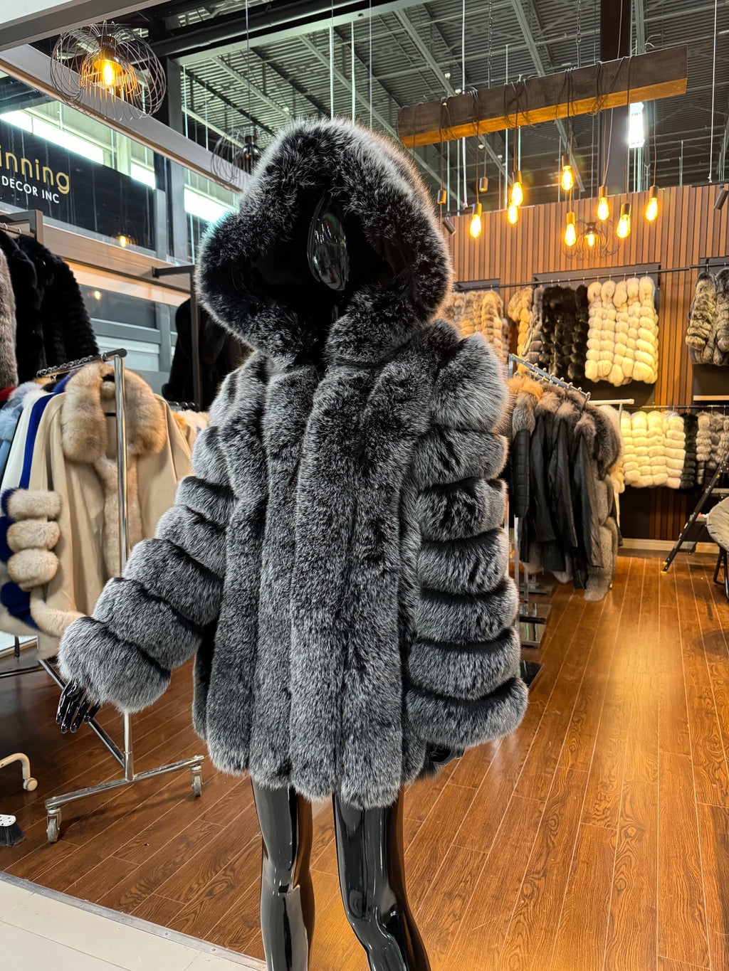 Hooded Gray Fox Fur Coat – Luxury Women’s Winter Overcoat