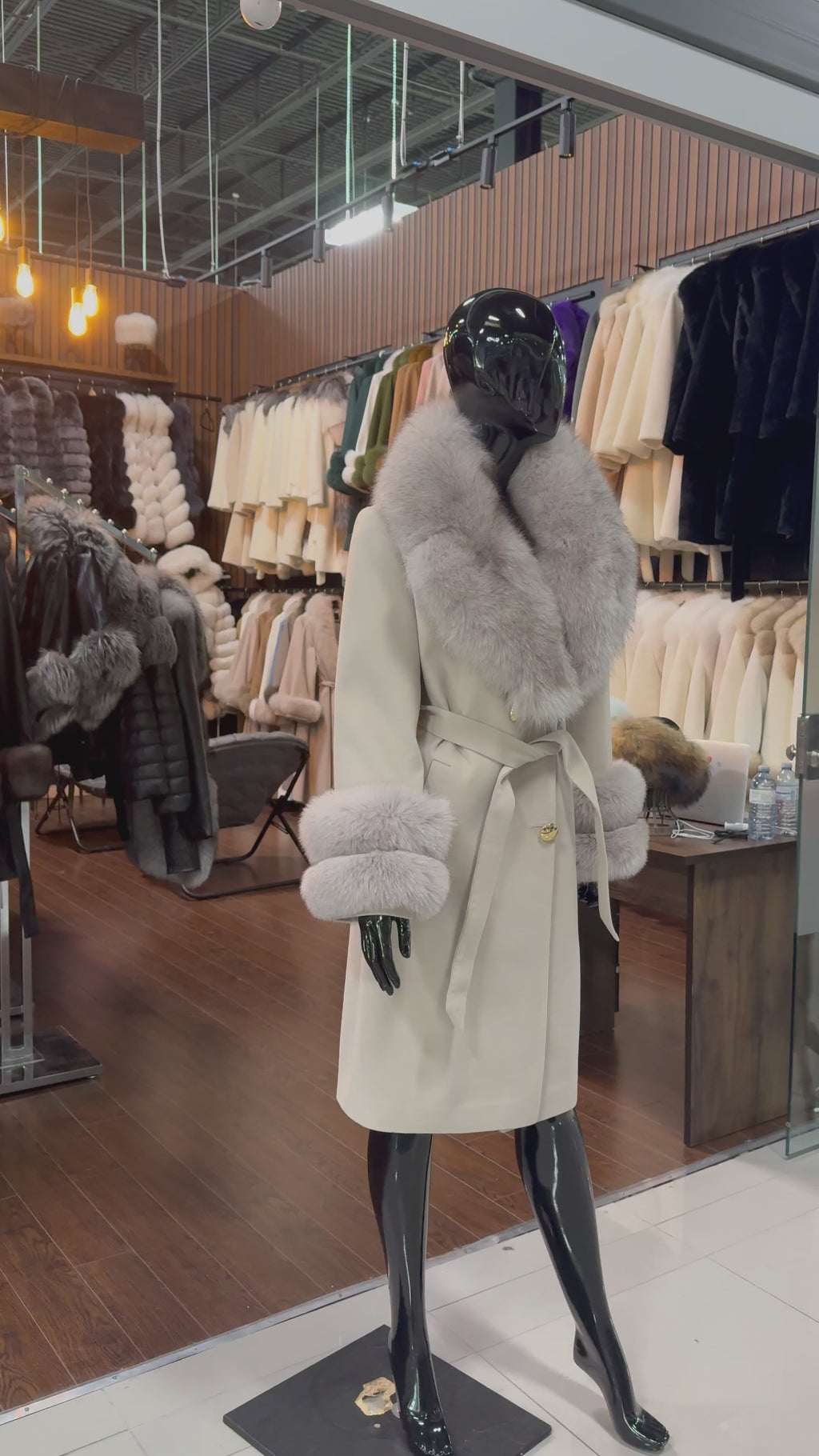 Beige Cashmere & Real Fox Fur Coat with Buttons & Belt – Luxury Women’s Jacket