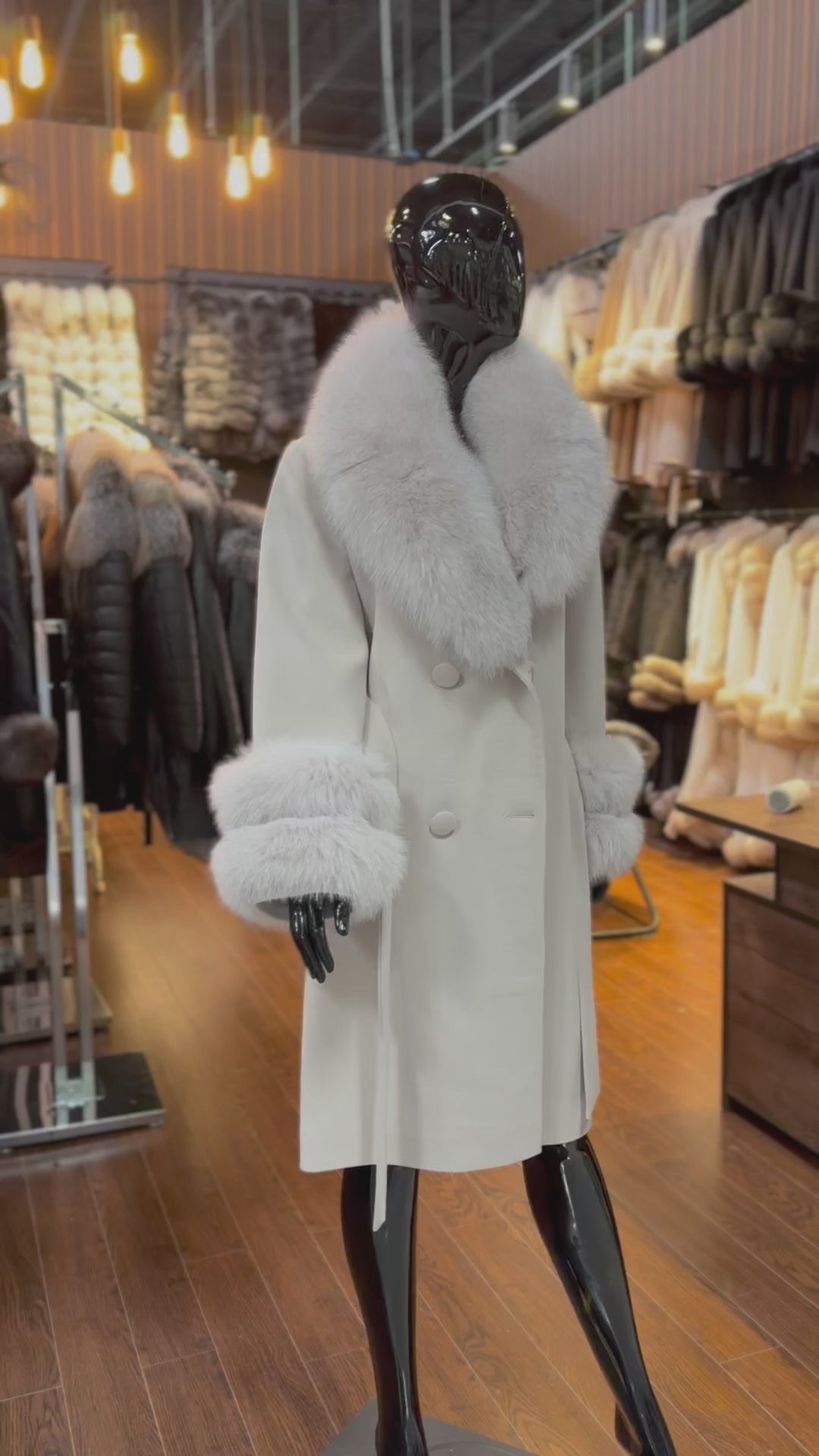 Beige Cashmere & Real Fox Fur Coat with Buttons & Belt – Luxury Women’s Jacket